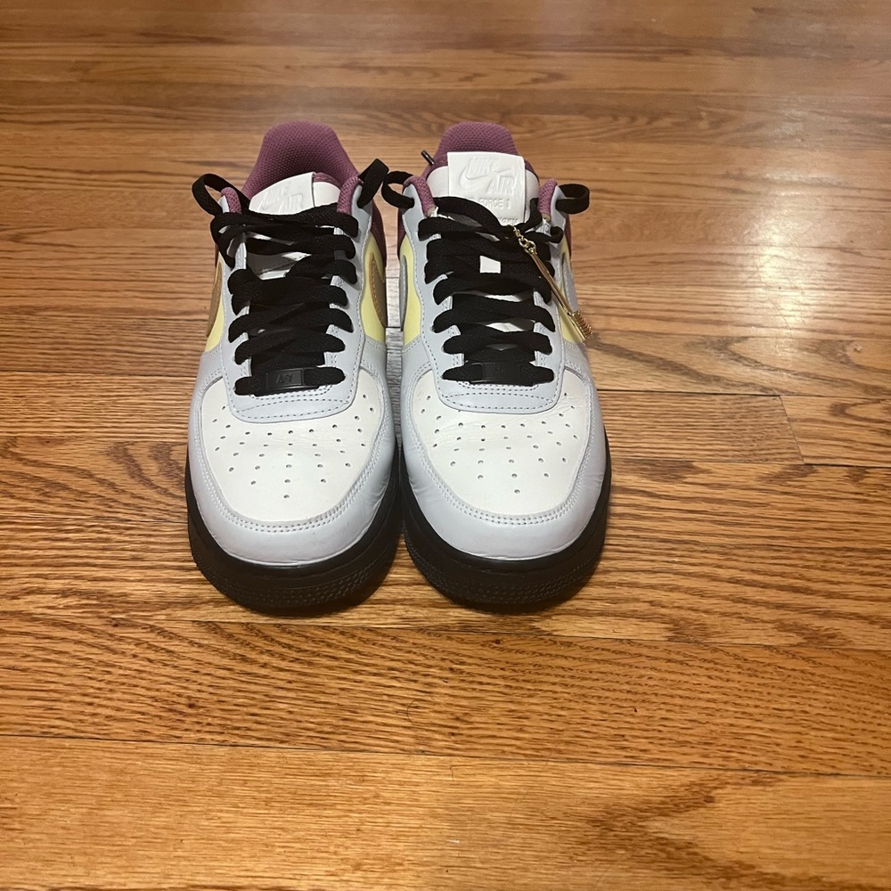 Nike Air Women’s Gym Shoes